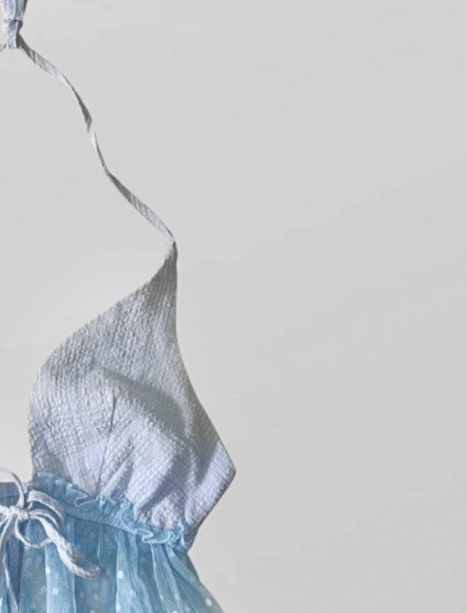 גופיית קרופ קולר משולשים בצבע תכלת ! בשילוב טול מנוקד וקשירה – תמונה 3