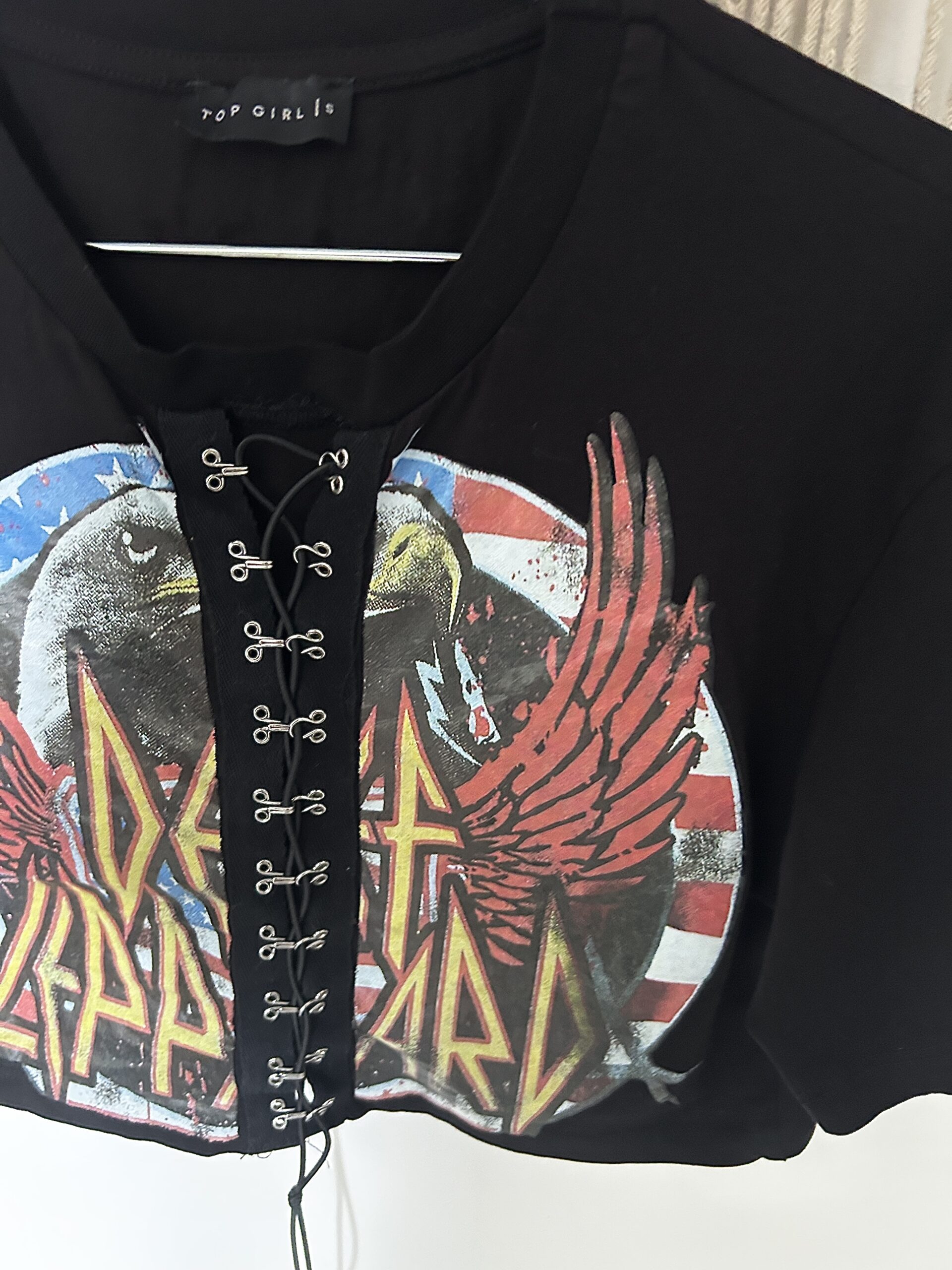 חולצת קרופ מודפסת בשילוב שרוכים הנתנים לכיווץ S – תמונה 2