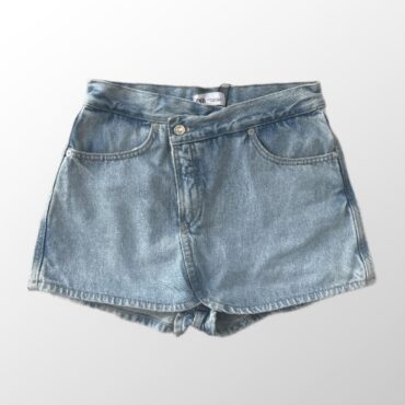 מכנסי חצאית ג׳ינס ZARA גזרה גבוהה בצבע כחול! מידה 36 היקף מותן 78 ס״מ