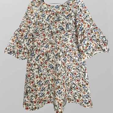 שמלה פרחונית עם שרוולי מלמלה מידה M Zara