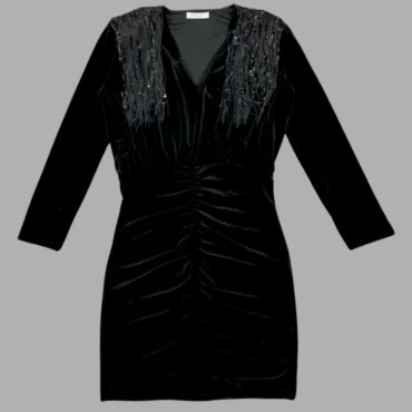 ZARA מידה XS שמלת ערב שחורה קטיפה! בשילוב פרנזים עם פאייטים וכריות כתפיים! לייקרה!