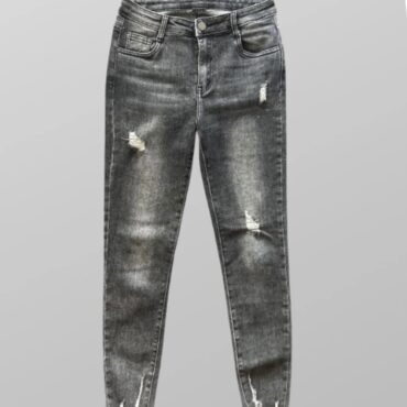 ג׳ינס סקיני לייקרה VERO MODA גזרה גבוהה מידה 38