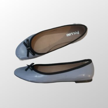 Pollini חדשות! מקוריות! עור אמיתי! בסגנון בלרינה בצבע תכלת! מראה לקה