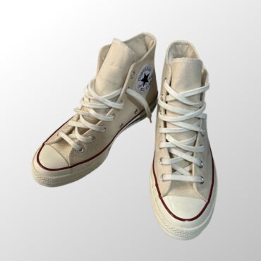חדשות! סניקרס All stars converse גבוהות צבע בז׳ מידה 39