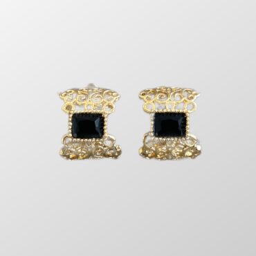 עגילי גולדפילד חישוק זהובים בסגנון רטרו עם אבן שחורה