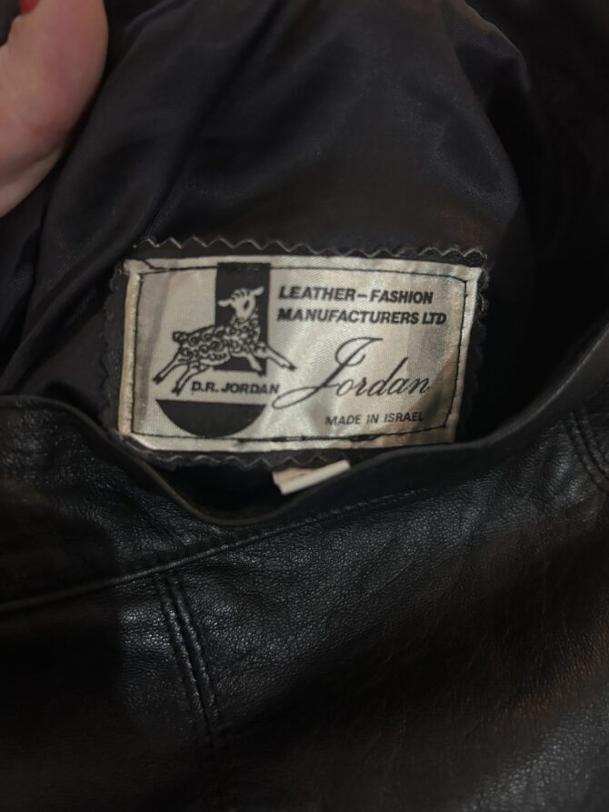 ⁦חצאית עור אמיתי! Vintage Jordan הישראלי M-L⁩ – תמונה ⁦2⁩