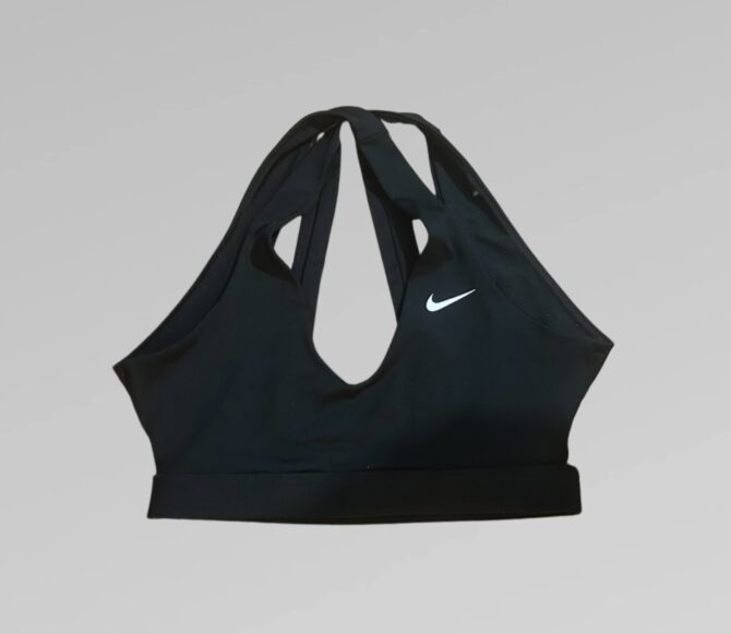 טופ אימון שחור Nike איקס בגב מידה M