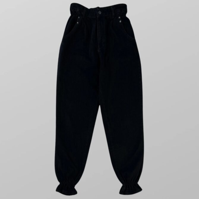 מכנסי ג׳ינס JASS JEANS בגזרת balloon גזרה גבוהה, גומי במותן מידה 40