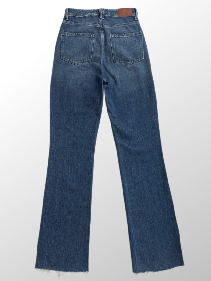 ⁦ג׳ינס ZARA כפתורים מתרחב בגזרה גבוהה מידה 24⁩ – תמונה ⁦3⁩