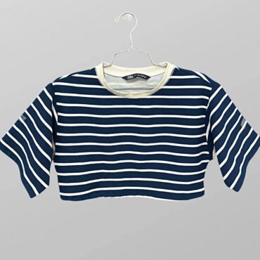 חולצת קרופ ZARA פסים כחול לבן מידה S