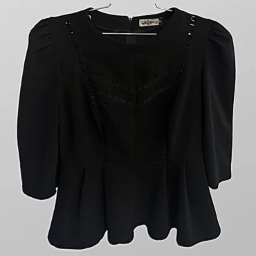 חולצה אלגנטית בגזרת פפלום עם לייקרה No Secret מידה SX