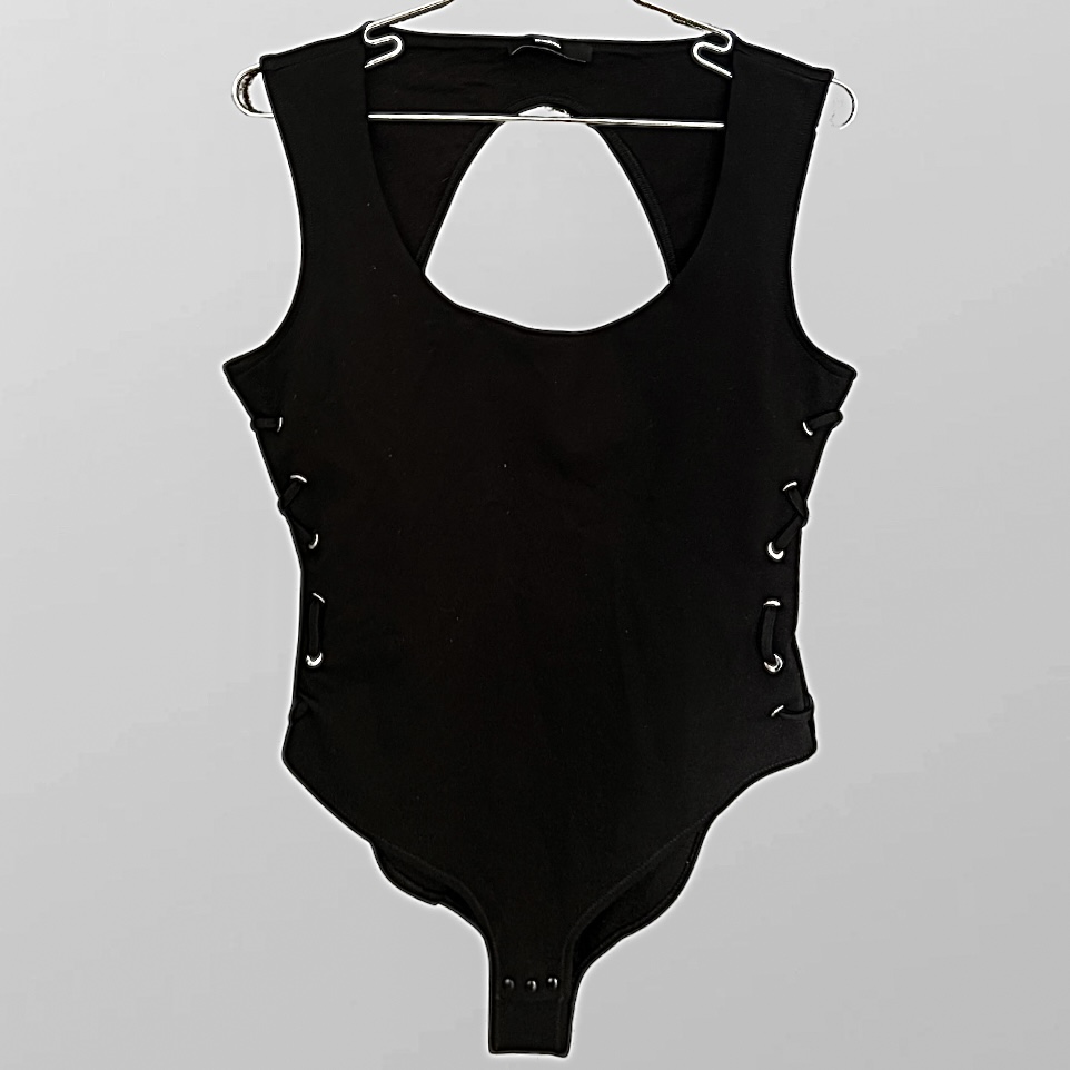 חדש! בגד גוף לייקרה שרוכים Diesel מידה M