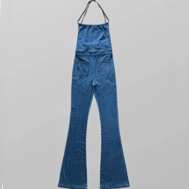 אוברול ג׳ינס ארוך לייקרה עם קולר וגב חשוף, מתרחב למטה מידה M עדיקה