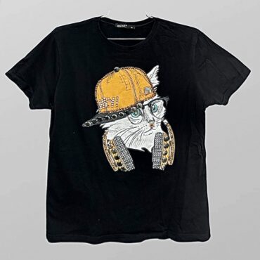 טישרט שחורה אבנים בהדפס חתול מידה S של mint