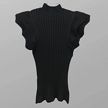 חולצת סריג אלגנטית עם צווארון גבוה ושרוולי מלמלה מידה M