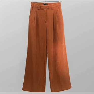 מכנסיים מחויטים ורחבים מבד אלגנטי נשפך מידה M