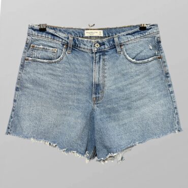 מכנסי ג׳ינס קצרים גזרה גבוהה Abercrombie סיומת פרומה מידה 42