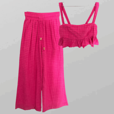 חליפה ורודה מבד טטרא עם טופ M ומכנסיים מתרחבים L של Galita