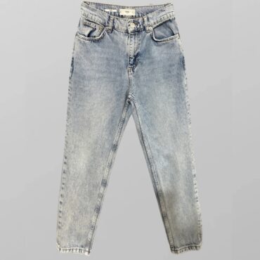 ג׳ינס MOM גזרה גבוהה עם שטיפה מיוחדת מידה 24 Mango