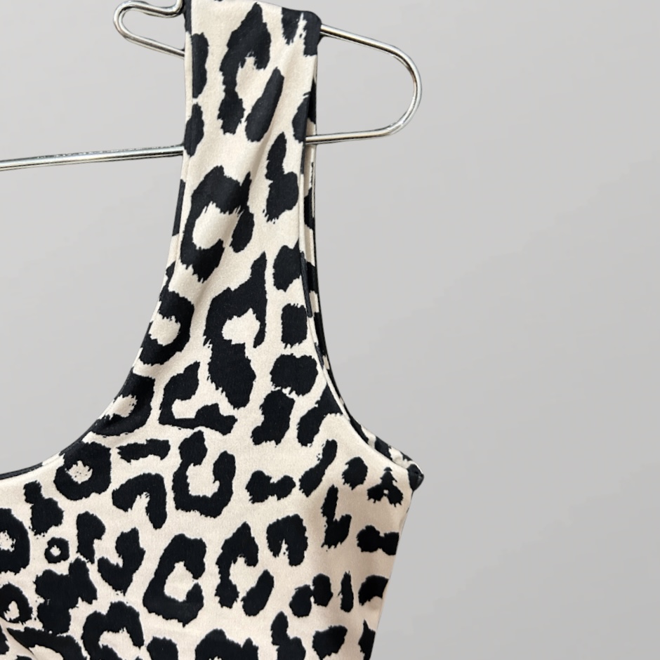 טופ קרופ לייקרה מנומר מידה S – תמונה 2