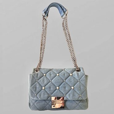 תיק ג׳ינס פנינים עם רצועת שרשרת מתכווננת