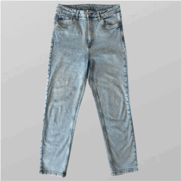 ג׳ינס MOM לייקרה גזרה גבוהה מידה 44 של Stradivarius