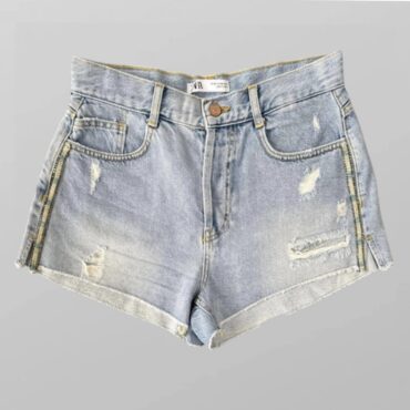 מכנסי ג׳ינס קצרים בשילוב פס מנצנץ מידה 26 Zara