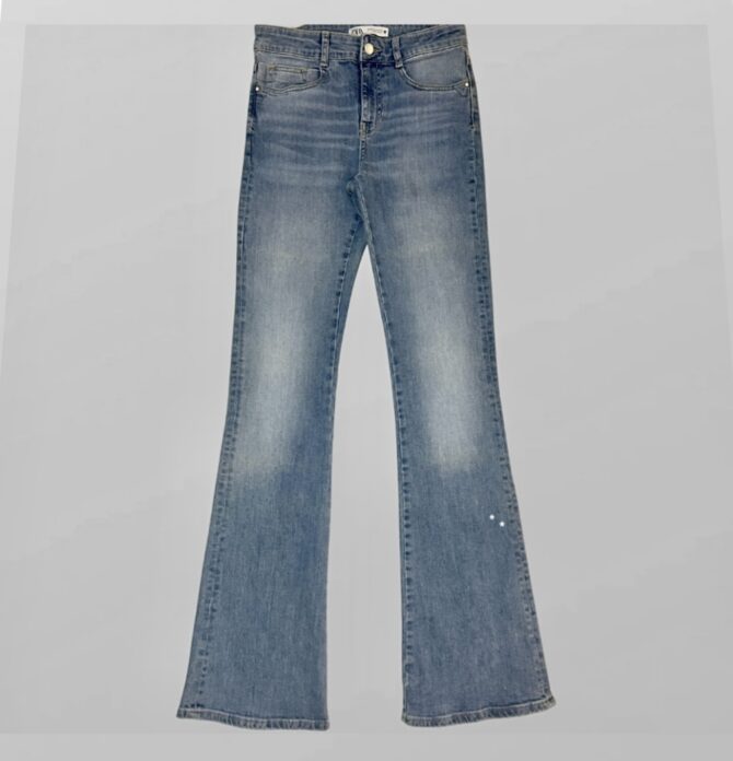 ZARA ג׳ינס לייקרה מתרחב בגזרה גבוהה מידה 40