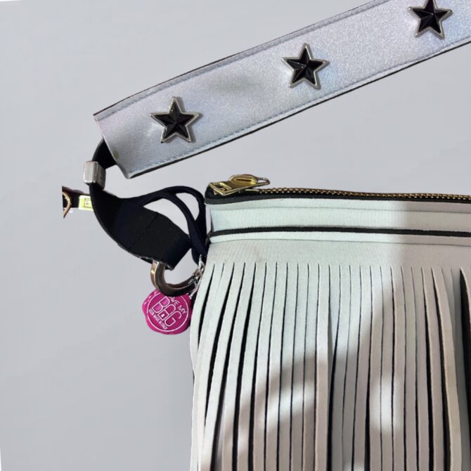 ⁦SAVE MY BAG חדש! תיק פרנזים תכלת פסטל המותג⁩ – תמונה ⁦2⁩