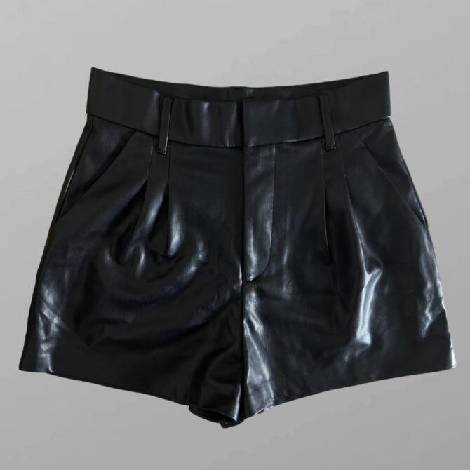 ZARA חדשים! מכנסי דמוי עור שחורים קצרים אלגנטיים בגזרה גבוהה מידה S