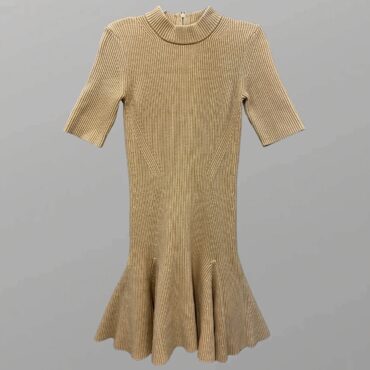 שמלת סריג של REISS כותנה בצבע חול מידה M