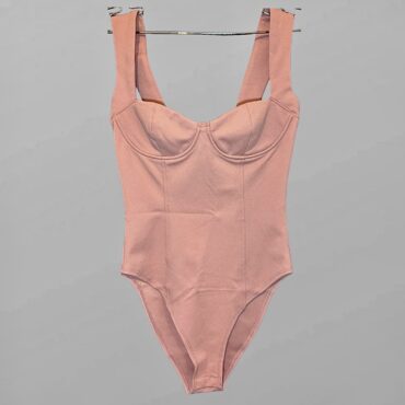 עם טיקט! בגד גוף אלגנטי בסגנון מחוך בצבע ורוד אפרסק מידה S של Zara