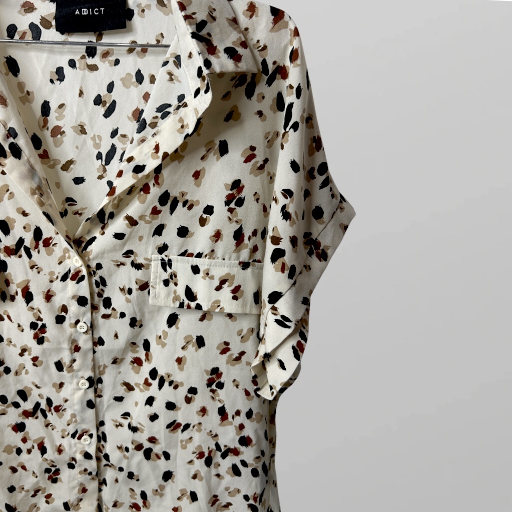 Addict חולצה מכופתרת אוברסייז מודפסת מידה L – תמונה 2