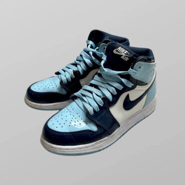 Nike Jordan מקוריות! נעלי סניקרס גבוהות מבריקות בתכלת מידה 38