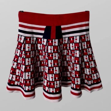 חצאית מיני סריג אדומה עם גומי עבה במותן מידהS