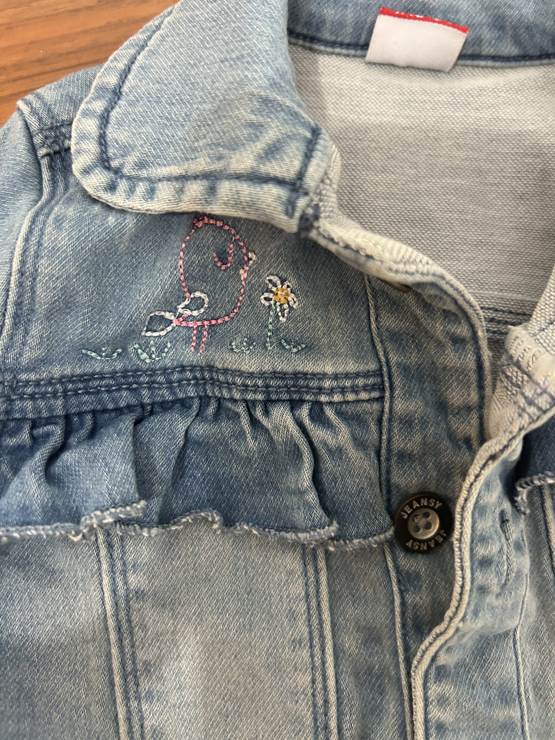 קולקציית ילדות! ג׳קט ג׳ינס שילב מידה 18-24m עם מלמלה ורקמה בד לייקרה – תמונה 2