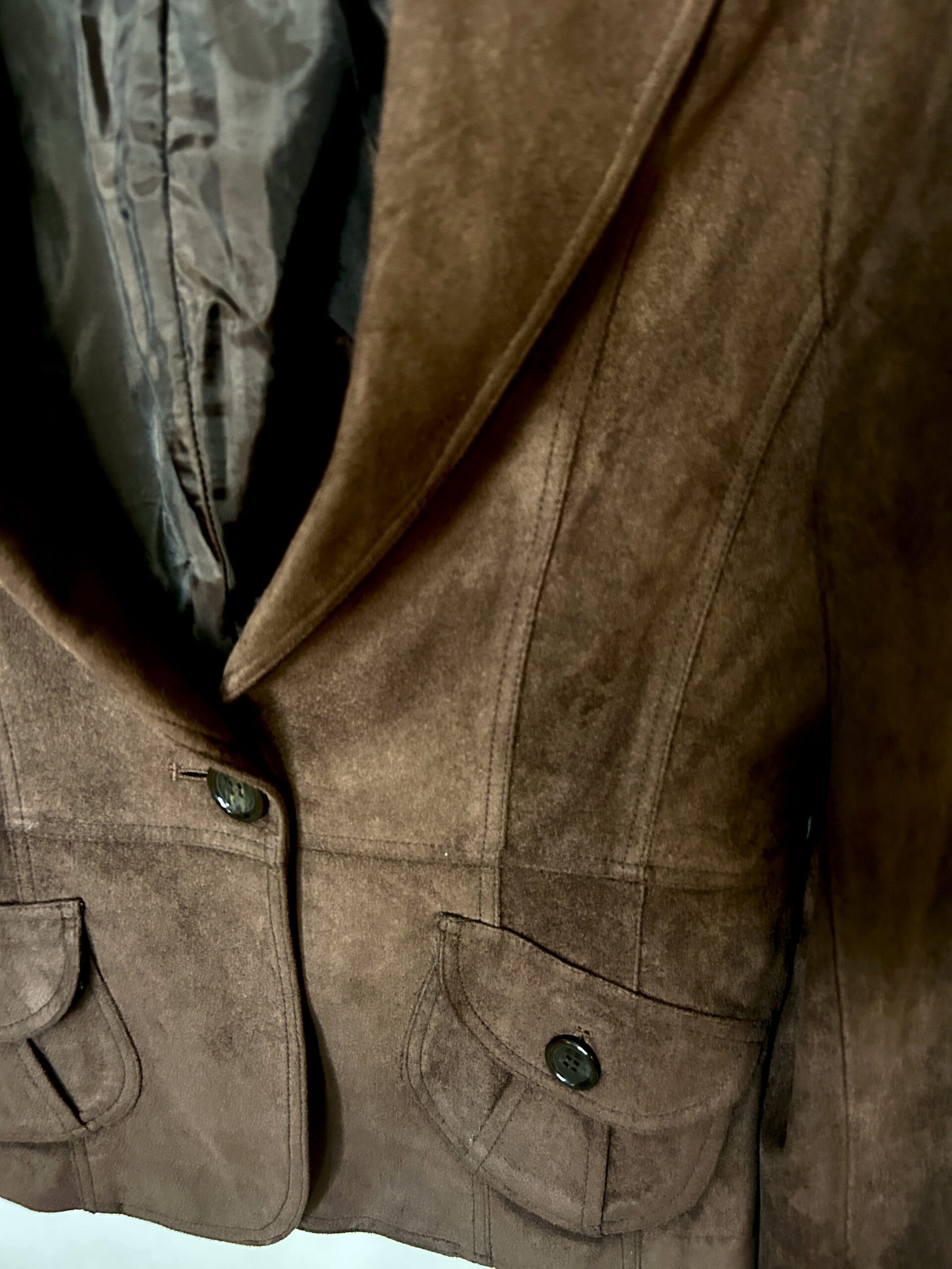 ג׳קט דמוי זאמש קטיפתי מידה S צבע חום מחויט – תמונה 2