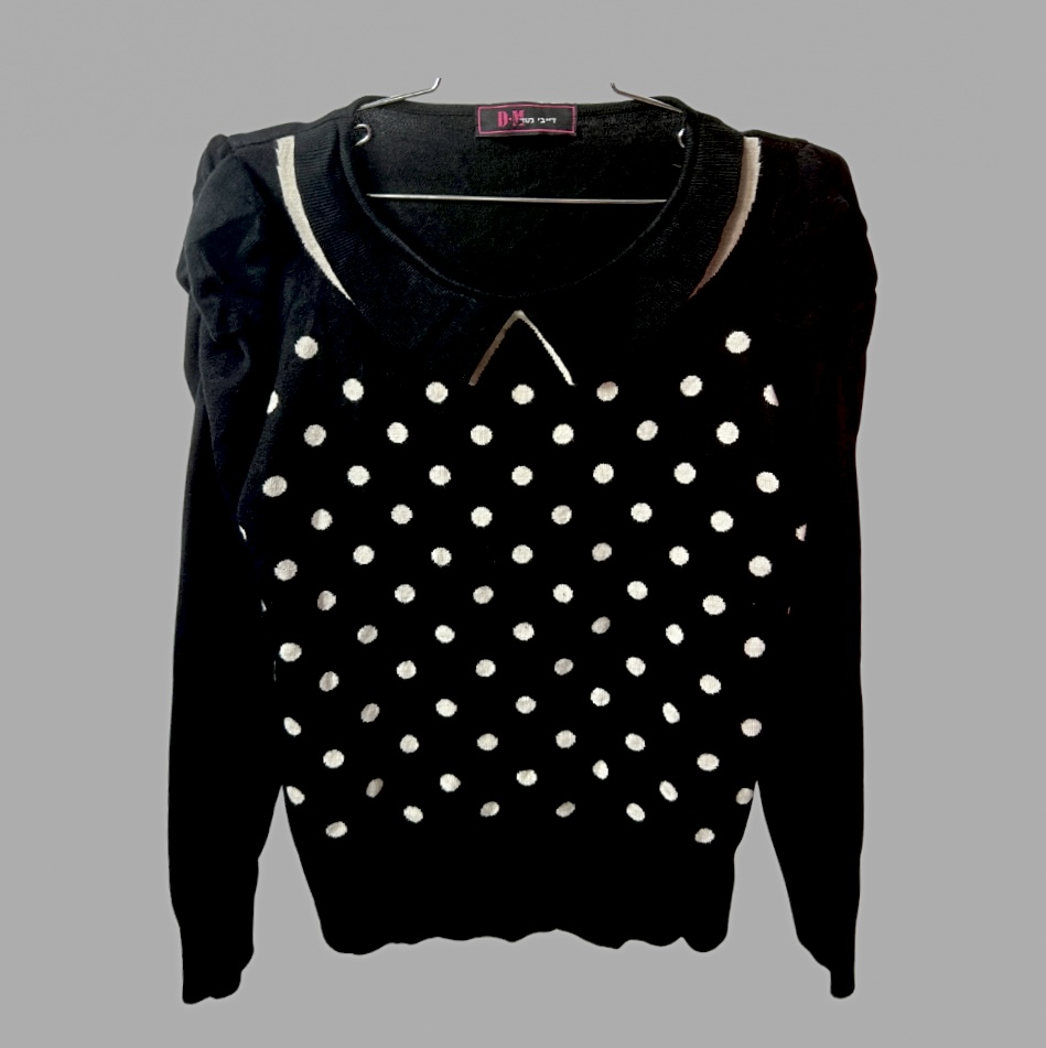 Vintage! מידה M סריג שחור נקודות צווארון בובתי ומעט שרוולים תפוחים תערובת כותנה