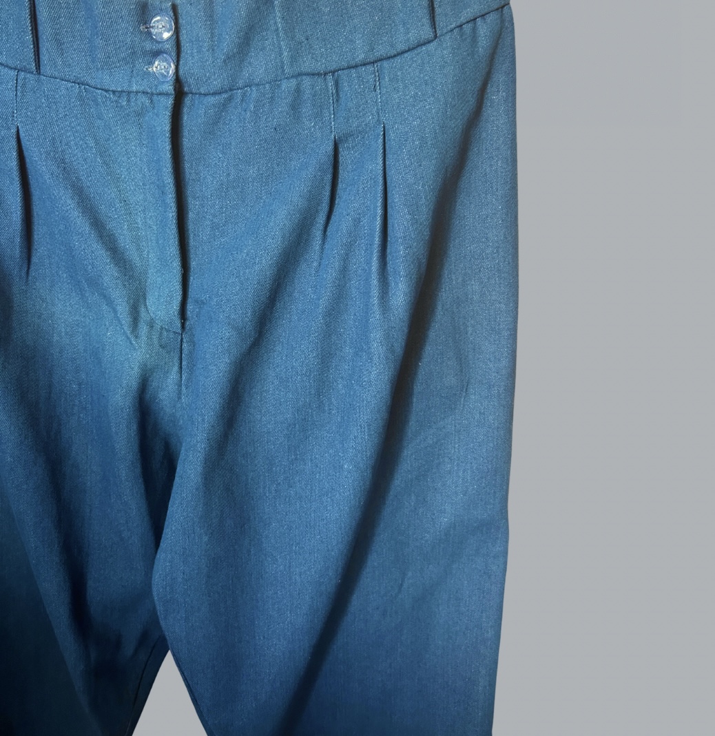 Queen Size עם טיקט! מכנסי ג׳ינס דקים בגזרה גבוהה עם גומי מאחורה מידה 46 – תמונה 3