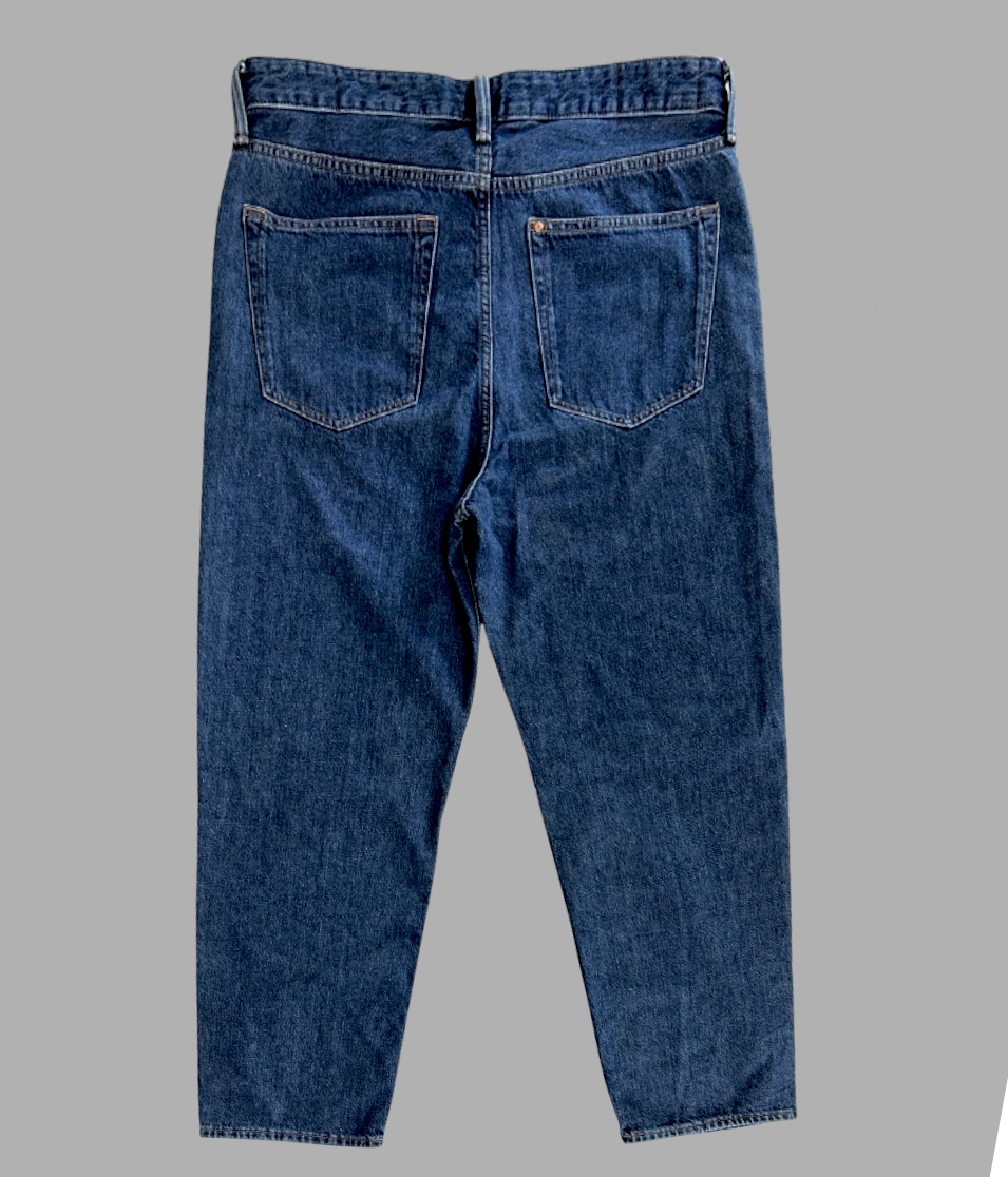 Hm מידה 46 ג׳ינס בגזרה גבוהה וקלאסית (לא צמוד) צבע כחול כהה – תמונה 3