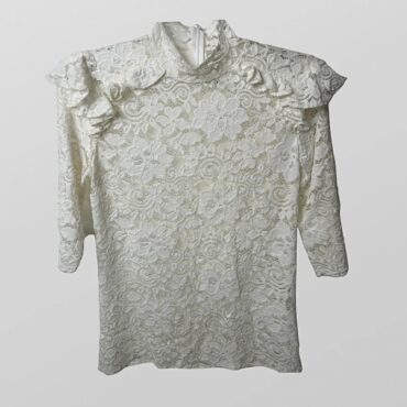 Lilach Elgrably חולצת קרושה ותחרה לבנה ואלגנטית!  מידה S