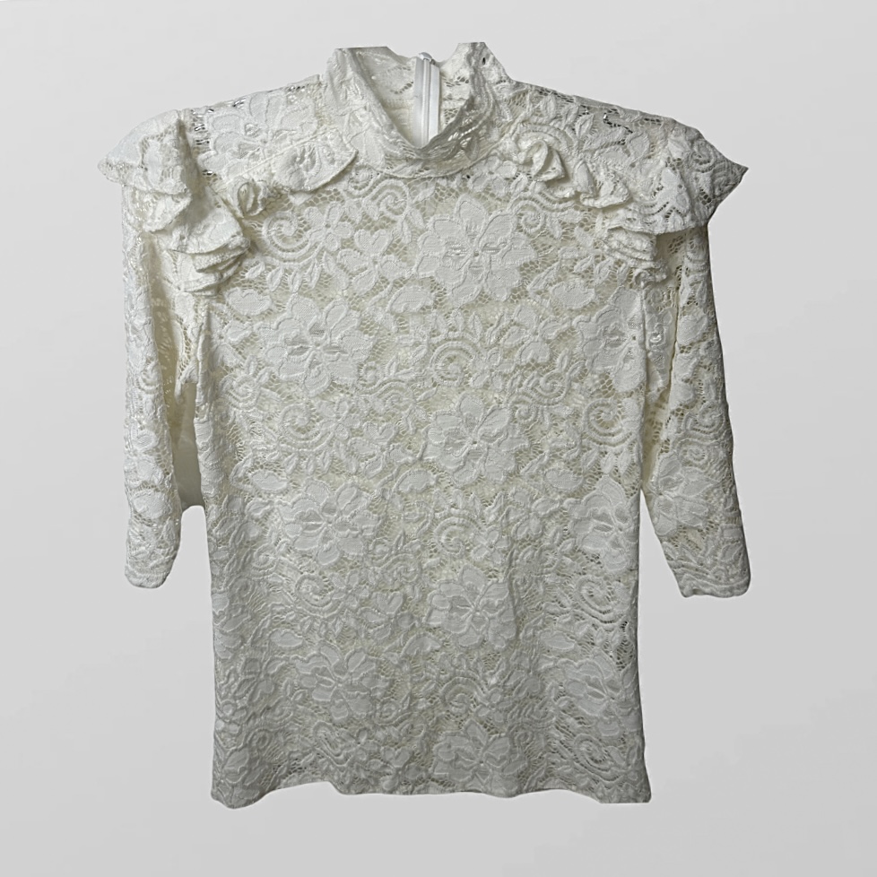 Lilach Elgrably חולצת קרושה ותחרה לבנה ואלגנטית!  מידה S