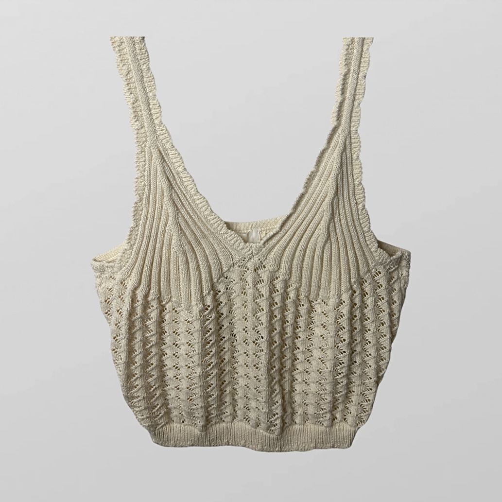 עם טיקט! Hm גופיית קרופ סרוגה מידה XL