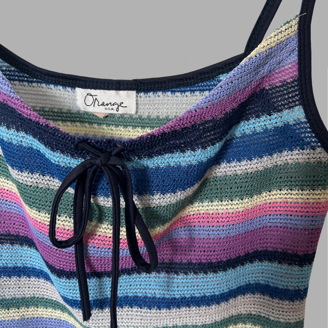 Orange USA מידה 38 גופיית סריג פסים צבעונית עם כתפיות כחולות ופפיון במחשוף – תמונה 2