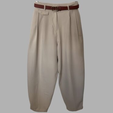 Yucca מידה M מכנסיים מחויטים בצבע ניוד גזרה גבוהה סגנון בלון, בשילוב חגורה