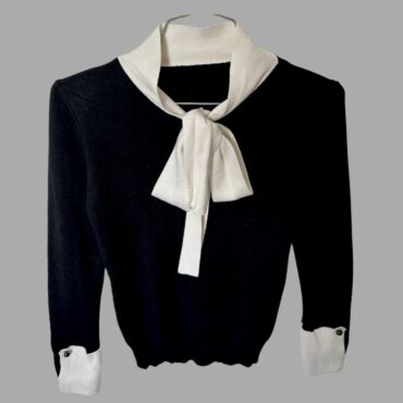 חדש! סריג שחור לבן מידה M עם קשירת ״עניבון״