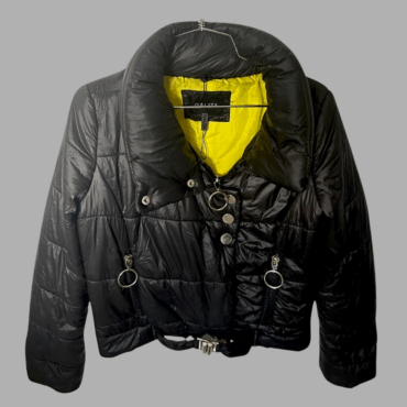 GALITA מעיל פוך שחור מידה M עם בטנה פנימית צהובה. עם רוכסנים ואבזמים מצב חדש