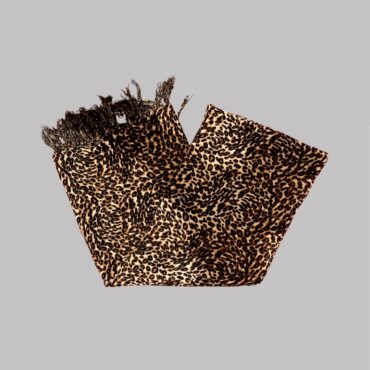 צעיף / מטפחת מנומר 100% כותנה ענקק עם פרנזים