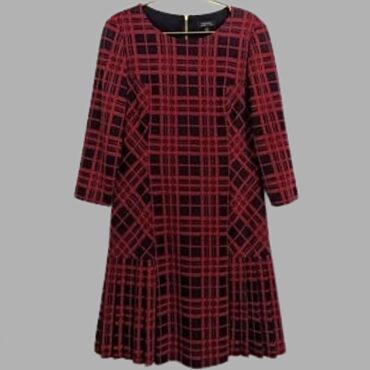 Tahari שמלה אלגנטית קפלים מידה 36 עם לייקרה!