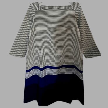 ZARA מידה S שמלת אוברסייז גזרה ישרה פרינט פסים כחול לבן מפתח סירה שרוולי 3/4